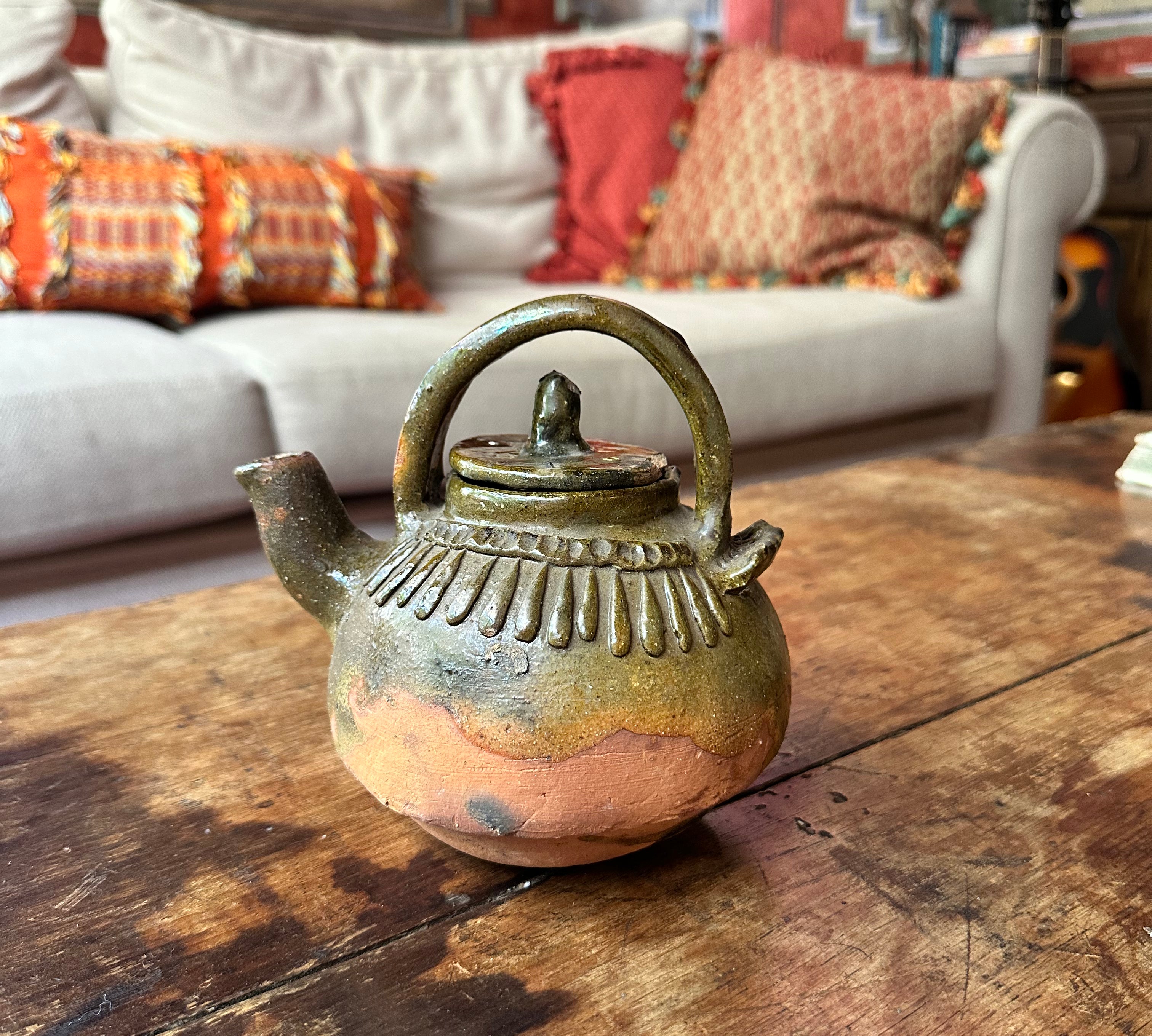 Tapial Vintage Antigua Ceramic