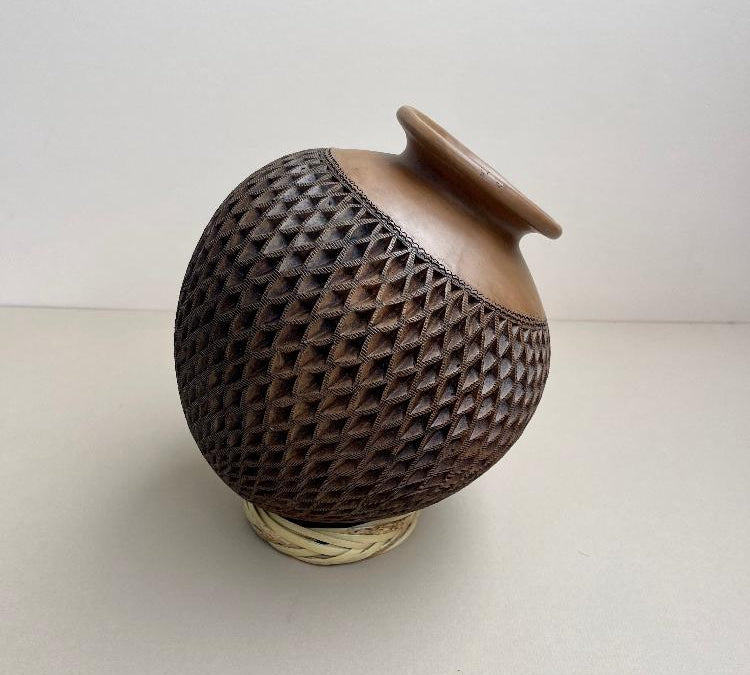 Oaxacan Acorn Diamond Ceramic